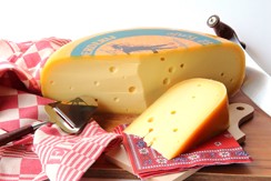 Boerenkaas belegen p/kg.