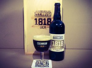 Maallust bokaal 1818 doos 6 st.